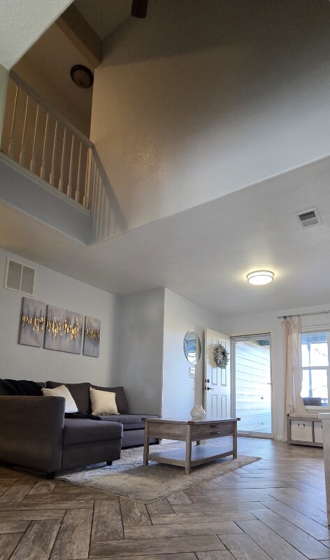 Photo - 721 Waterglen Dr Unidad H129