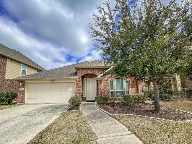 Photo - 18126 Golden Falls Ln