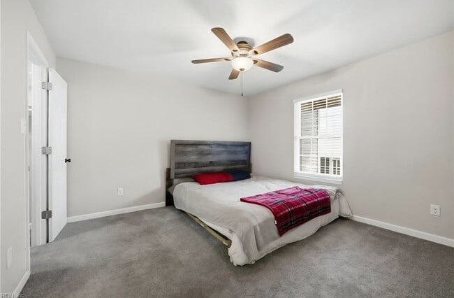 513 Peak Ct