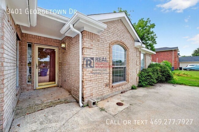 Photo - 3401 Georgetown Dr