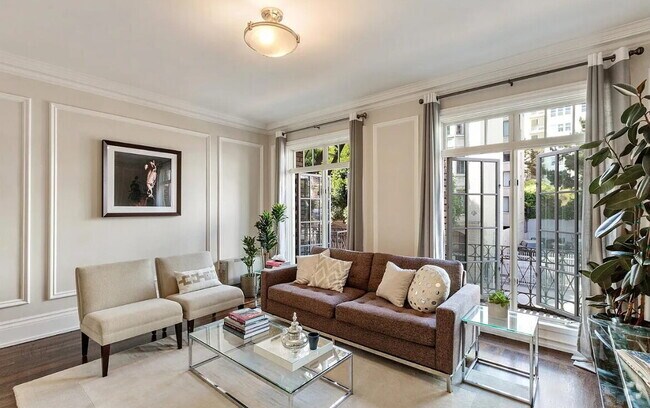 Building Photo - A spacious one bedroom that is minutes awa... Rental