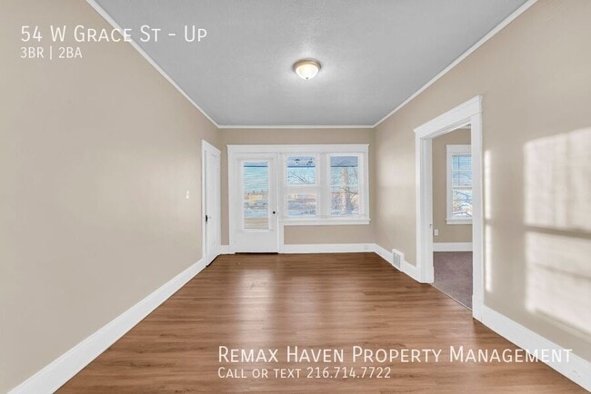 Photo - 54 W Grace St Unidad Up