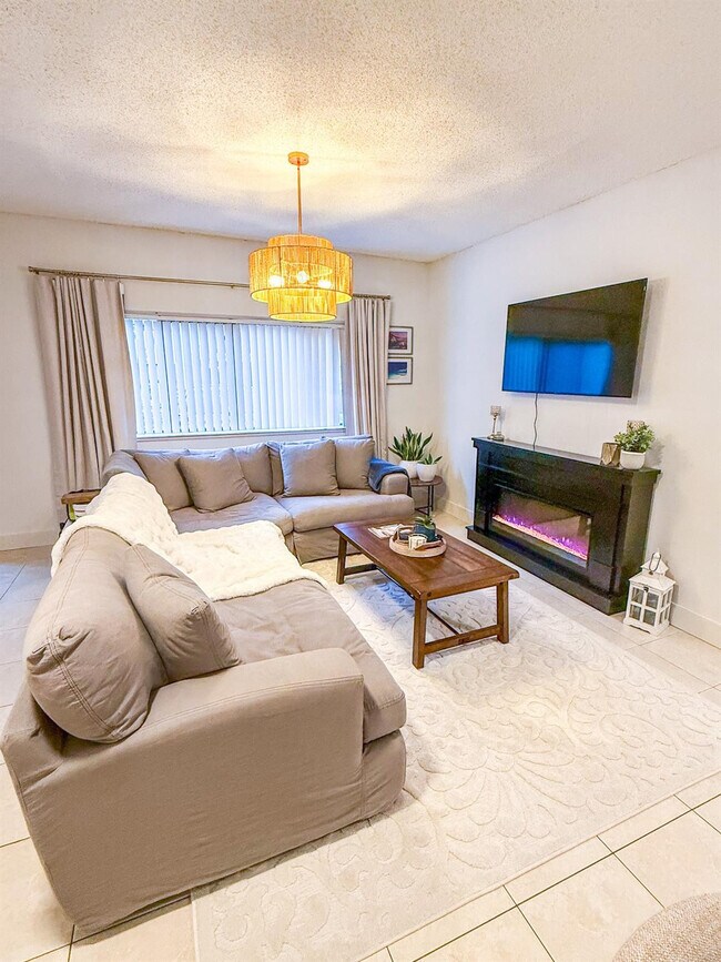 Photo - 2445 SW 18th Terrace Unit 504