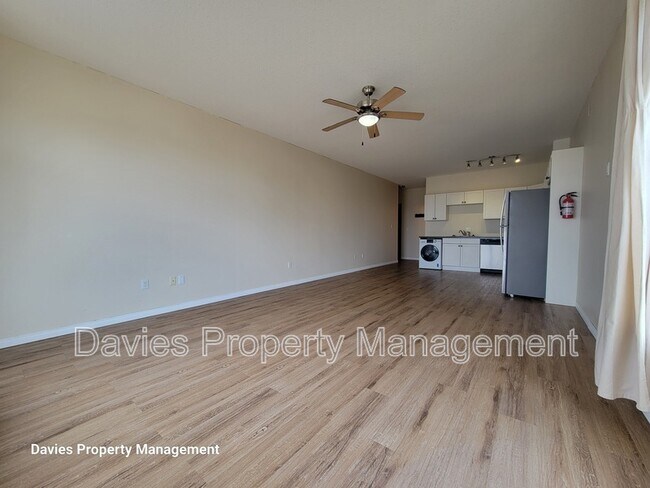 Photo - 4834-4849 49 Ave Unit 4