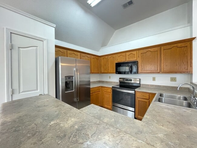 Photo - Ravenwood Subdivision, Horn Lake schools!