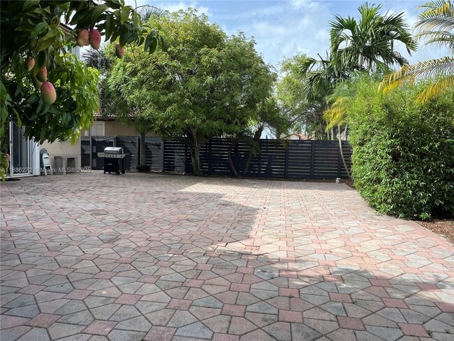 Photo - 9140 SW 153rd Ave