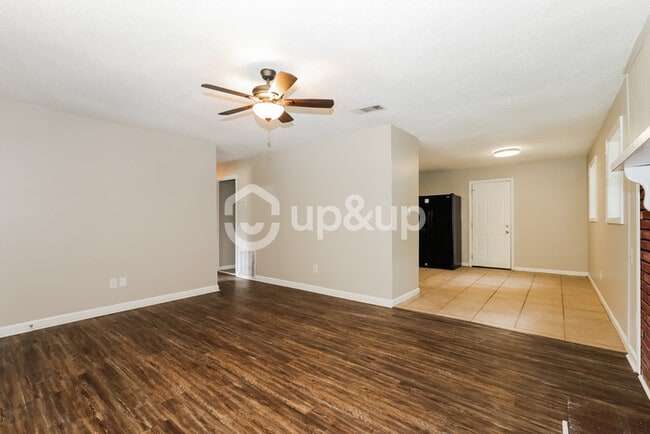 Photo - Fantastic 3bd/1.5ba home! Coming soon!