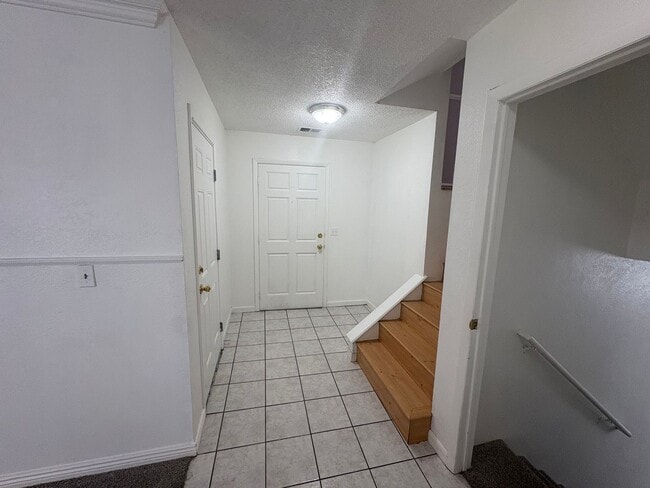 Photo - 939 49th Ave Pl