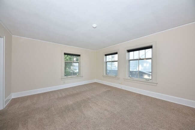 Photo - 3 bedroom Tosa Village townhome