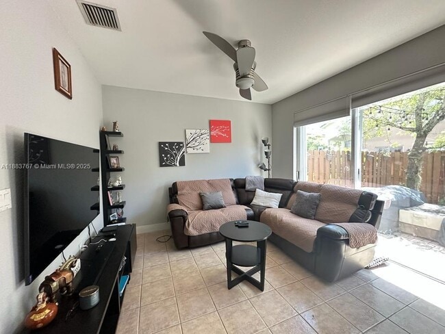 Photo - 11250 NW 56th St