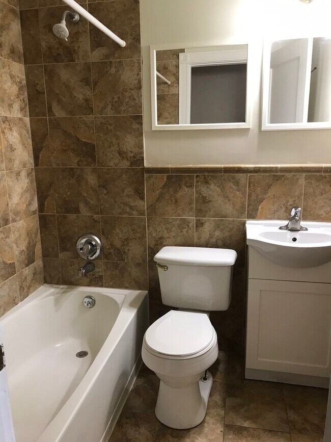 8 Bradley St Unit 8-1