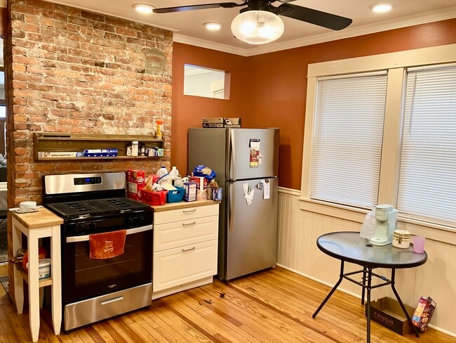 Photo - 67 Olcott Ave Unit Lower