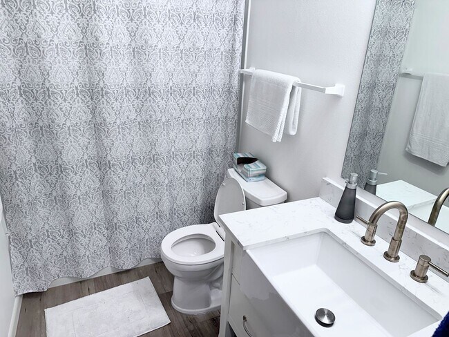 Photo - Kleisinger Duplex Unit 1502