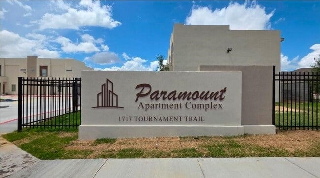 Photo - 1717 Tournament Trail Dr Unit 204