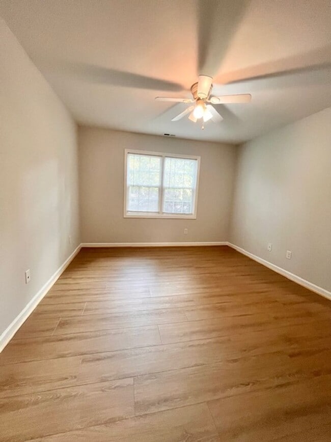 Photo - 253 Rockaway Dr