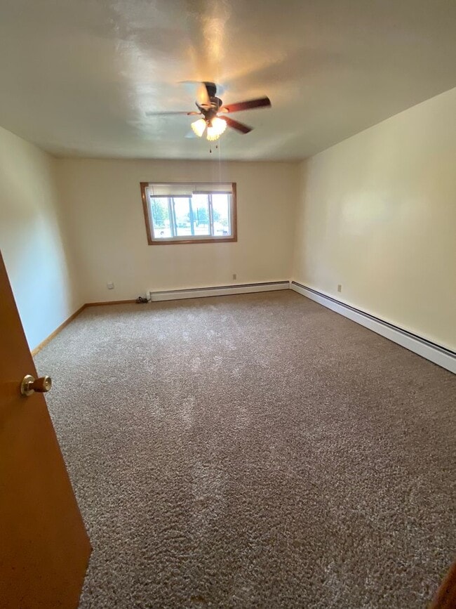 Photo - Five Roses-Ellsworth Bldg. #2 Unidad 1792 West 38th