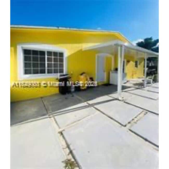 Photo - 10440 NW 28th Ct