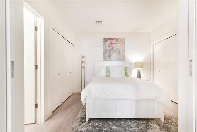 Photo - 8 Harrison Ave Unidad ID1040112P