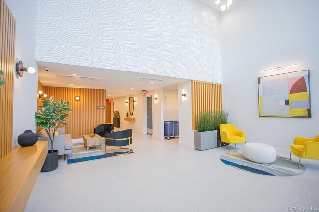 230 W Broadway Unit 610