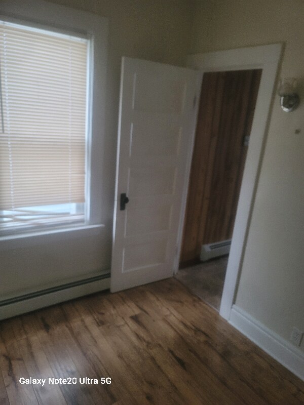 Photo - 59 Suffield Ave Unit Lower