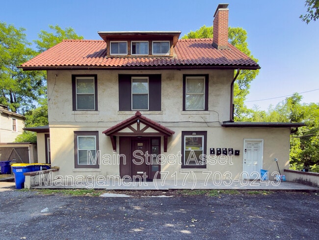 Photo - 2108 Walnut St Unit 1