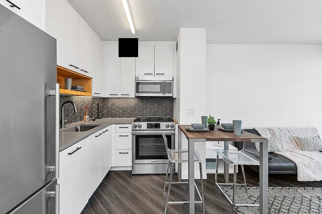 Photo - 250 E Houston St Unidad 5A