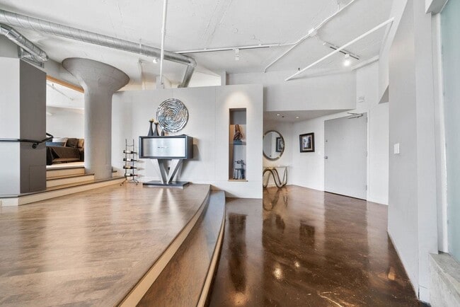 Photo - 1314 NW Irving St Unit 608