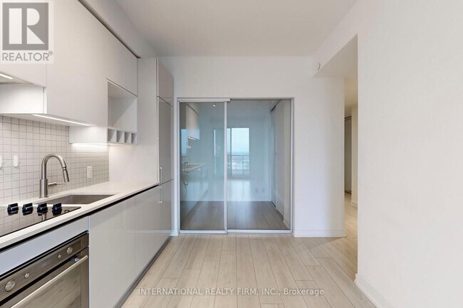 Photo - 950 Portage Pkwy Unité 4008