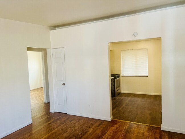 Photo - 8721 Natural Bridge Rd