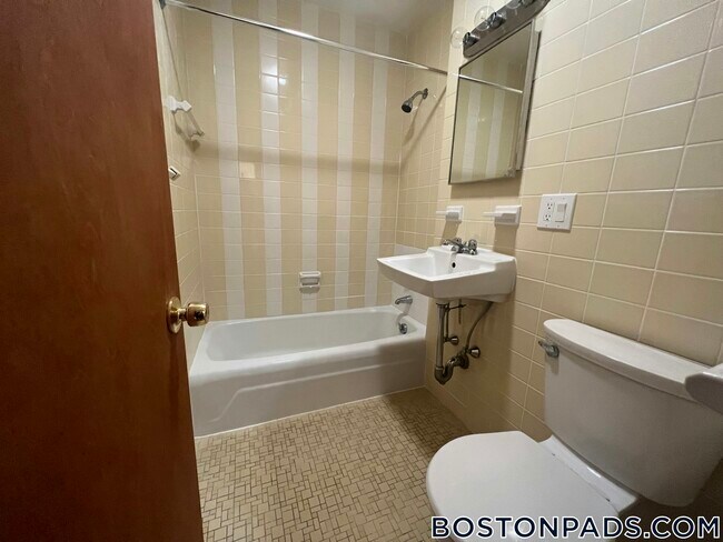 Photo - 64 Brighton Ave Unit 212