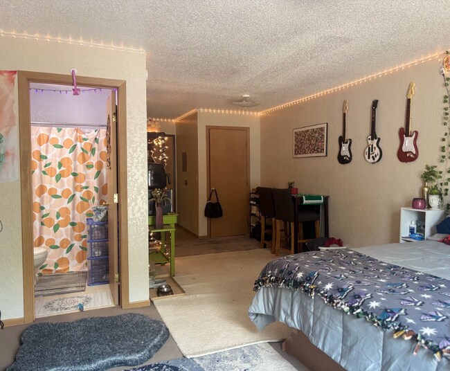 Photo - 819 5th Ave S Unit 104