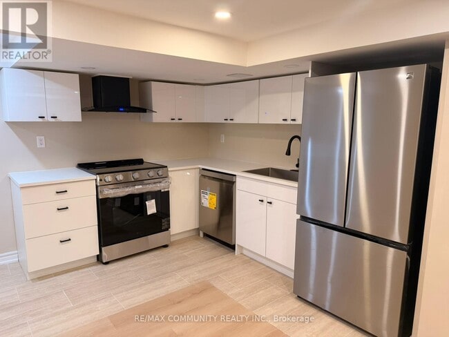 Photo - 644 Blackwood Blvd