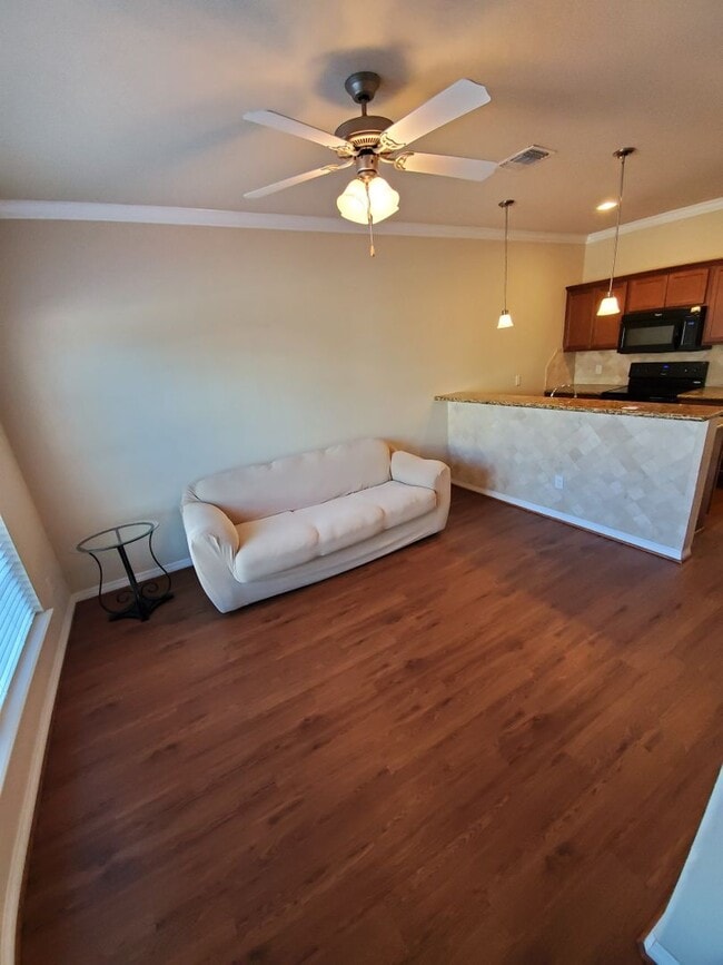 Photo - 1198 Jones-Butler Rd Unidad 1198#2604 *