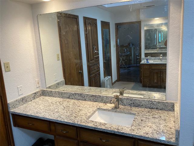 Photo - 932 Cross Bend Ct