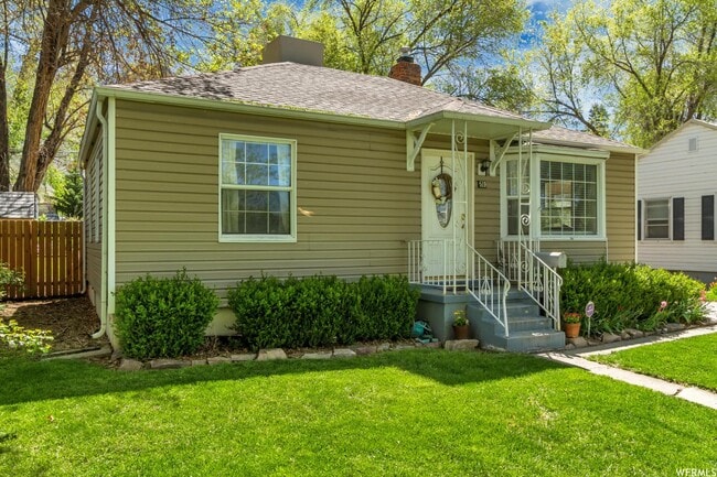 Building Photo - 519 Utah Ave