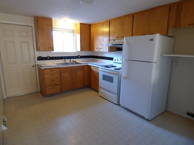 Photo - 1079-1083 Winona Drive Unit 1083