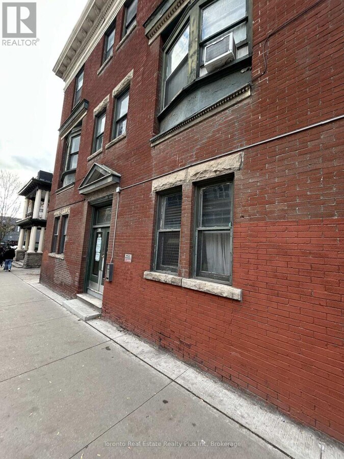 Photo - 596 Church St Unité 1A