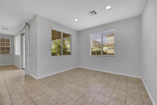 Photo - 2556 Sable Creek St