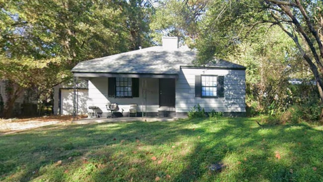 Photo - 236 Decelle St
