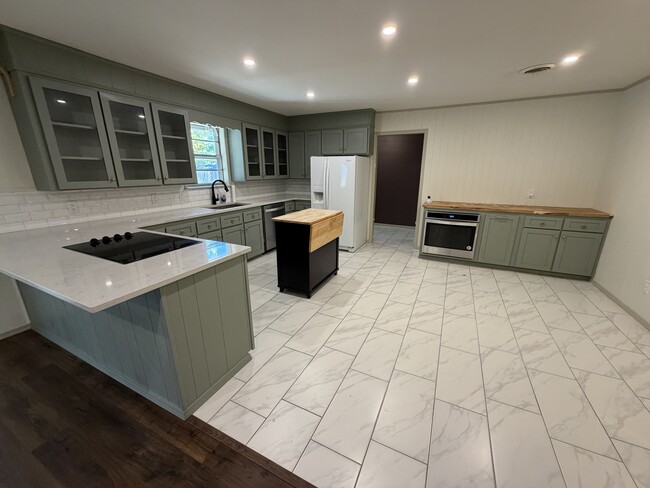 Photo - 116 Fern Dr