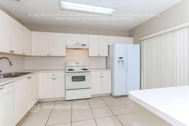 Photo - 5927 SW 163rd Ave