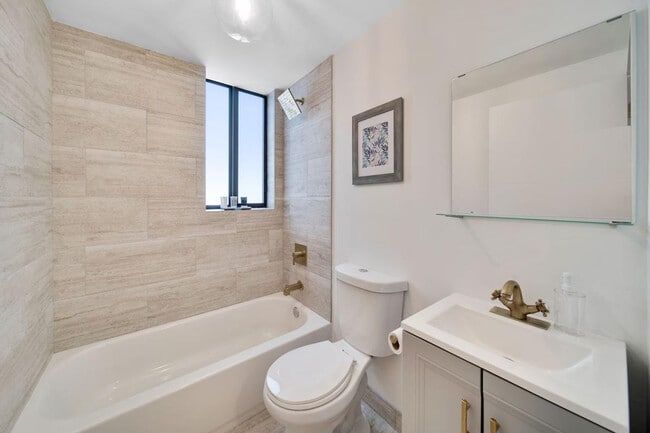 Photo - 1317 SW 22nd Ave Unit ID1388876P