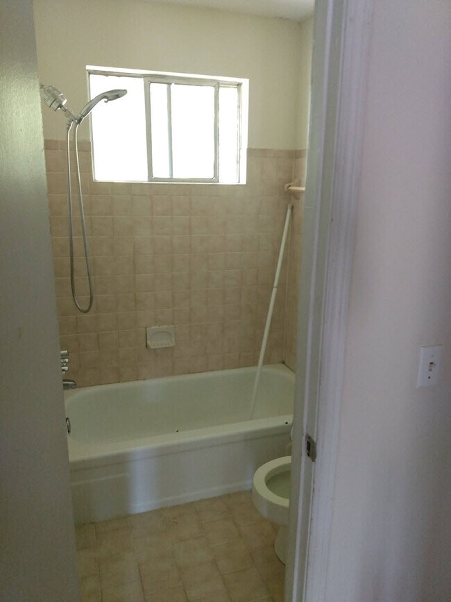 126 Whisper Way Townhome Townhome Rental in West Columbia SC