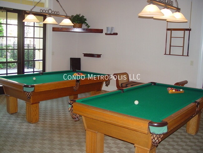 2612 Robert Trent Jones Dr Unidad 725