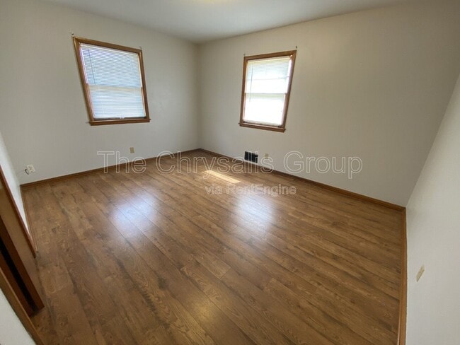 Photo - 2417 Circle Dr