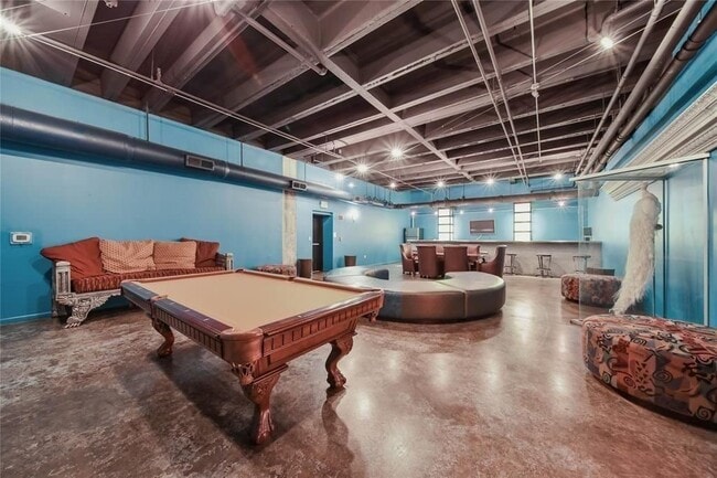 Photo - 705 Main St Unidad 610