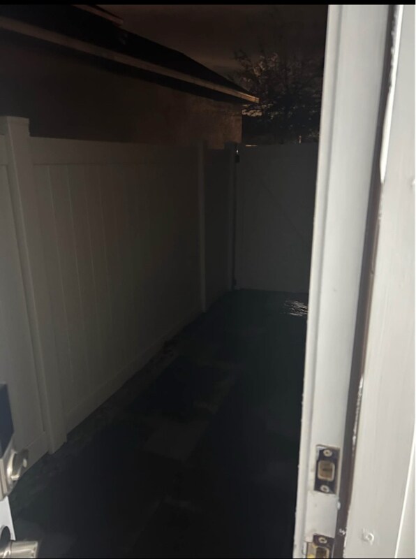 Photo - 600 Sardinia Cir