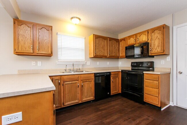 Photo - 2534 Mingo Ln