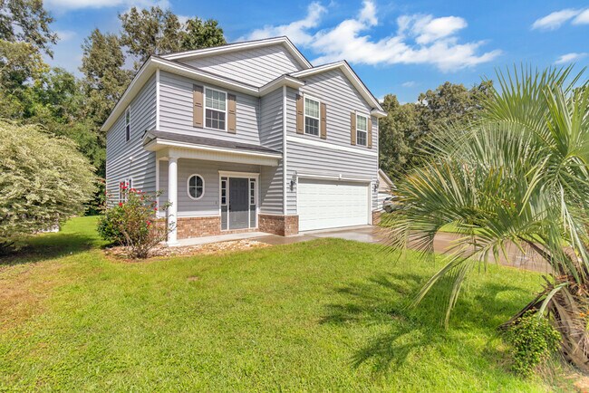 Photo - 191 Peregrine Cir House