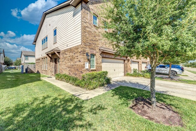 Photo - 3414 Harvest Meadow Ln